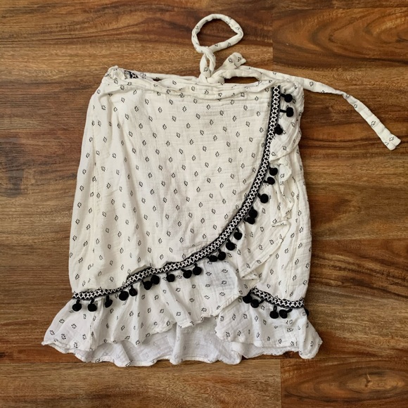 Mini wrap skirt - Picture 3 of 3